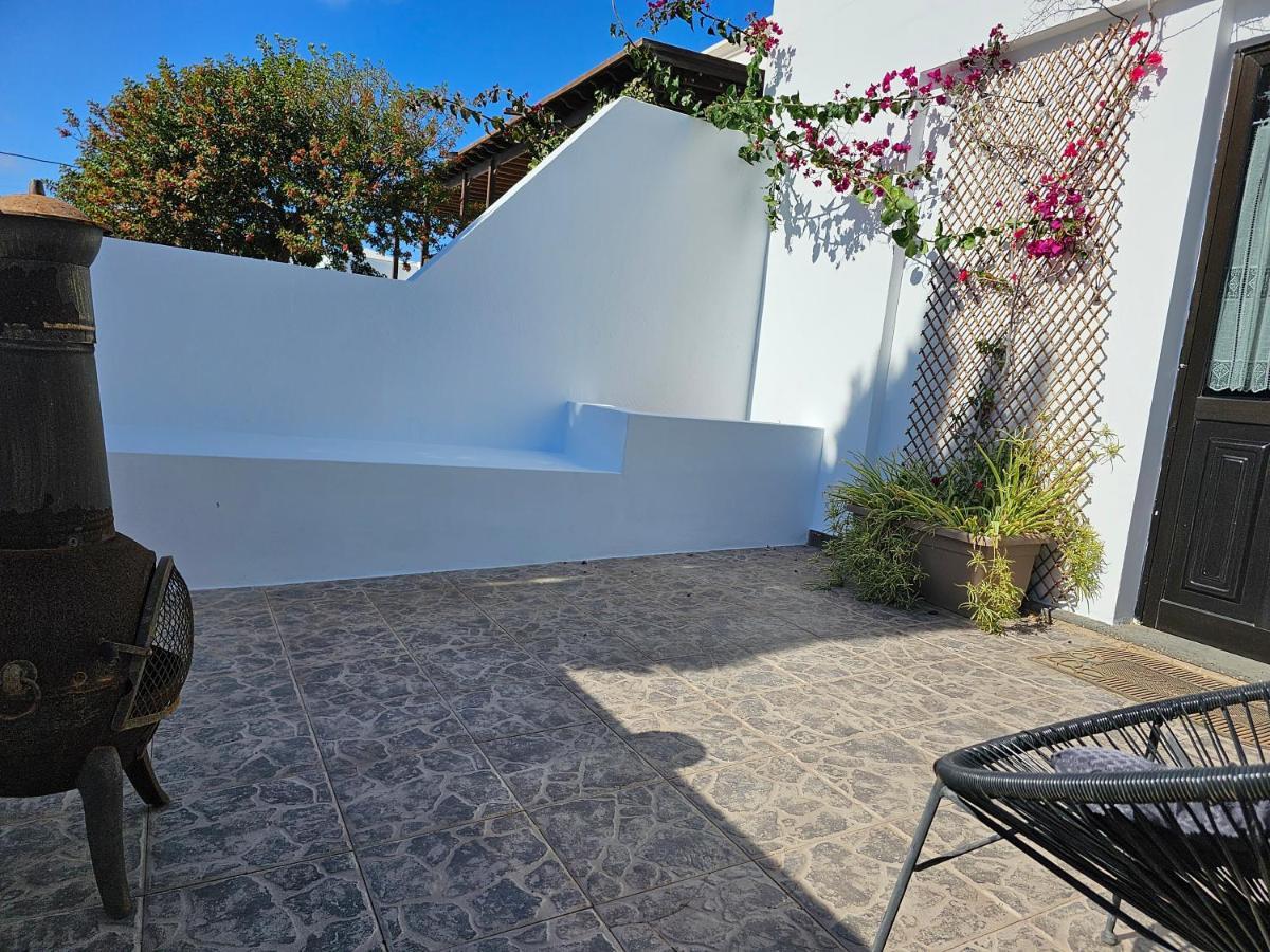 Casa Mirlo Apartment Nazaret Exterior photo